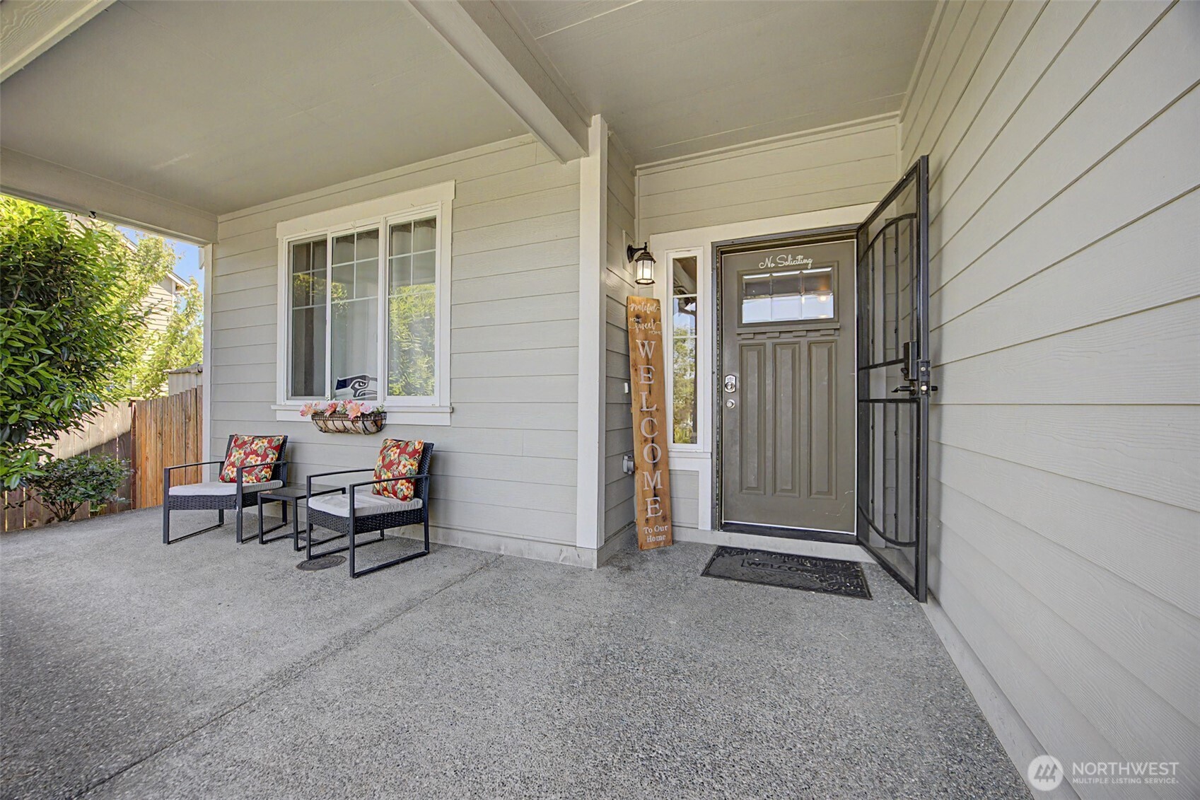 502 Carrier Avenue Property Photo 3