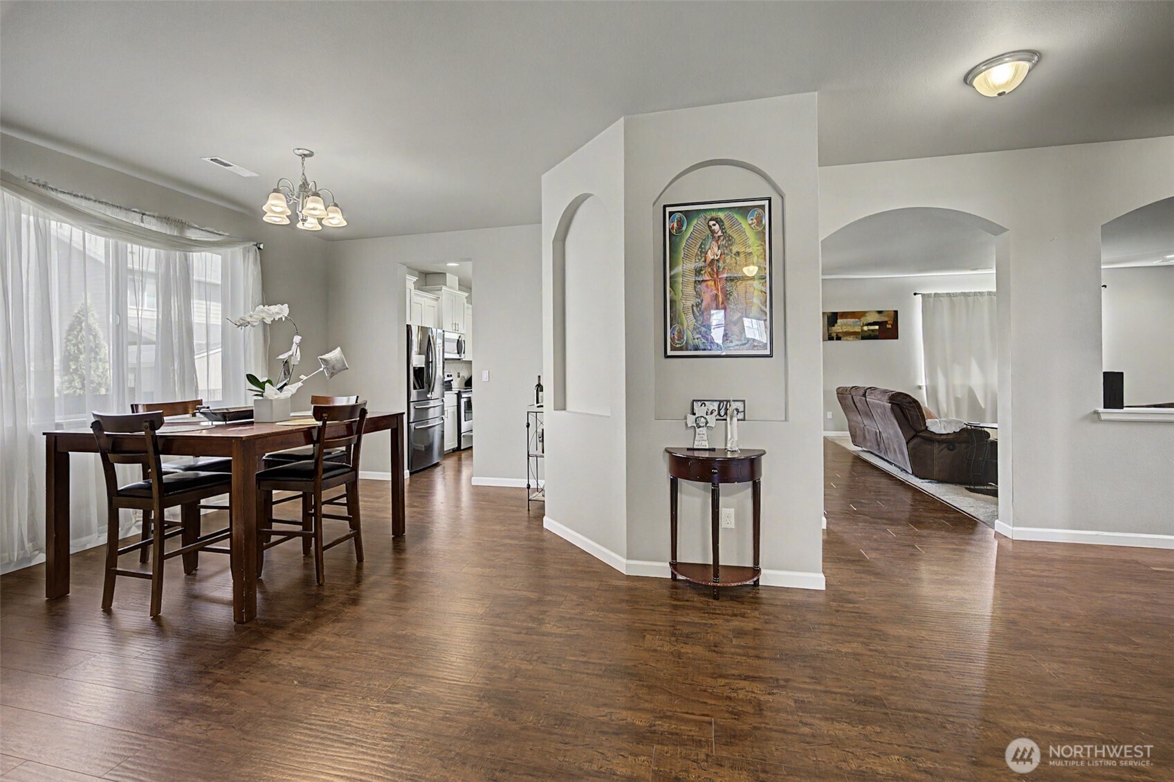 502 Carrier Avenue Property Photo 6