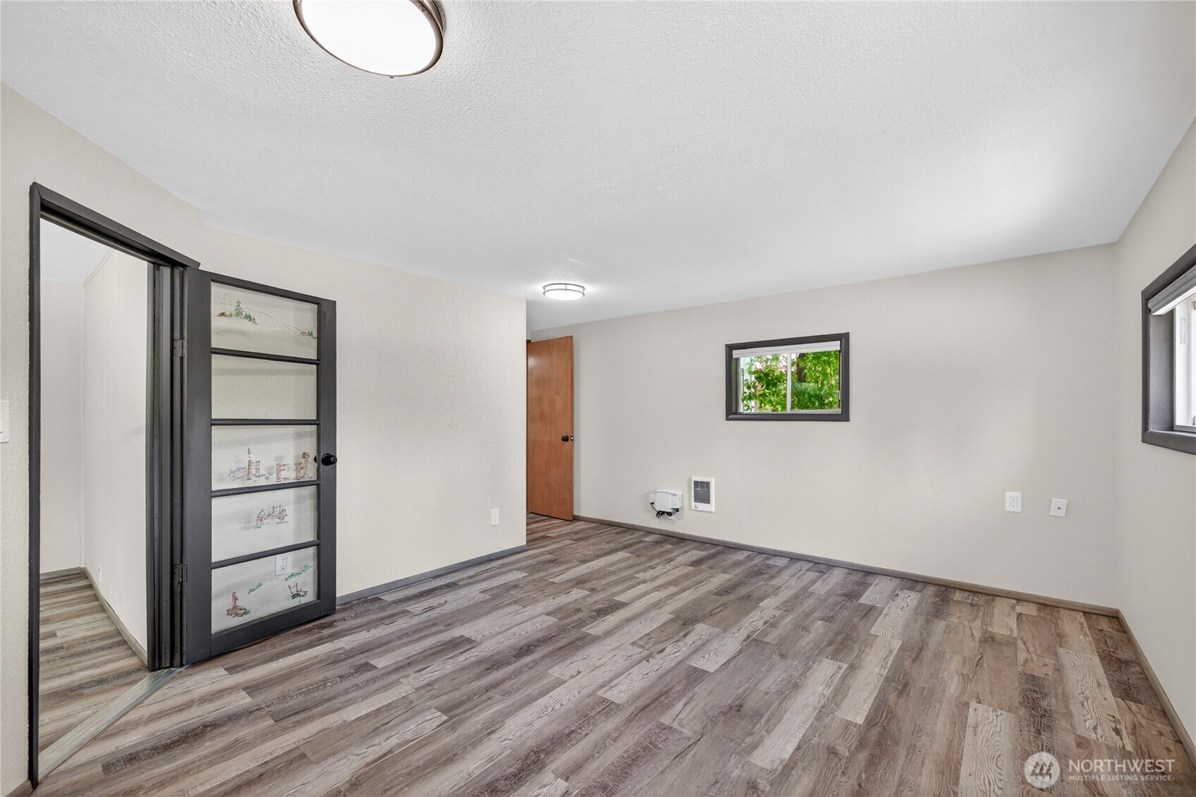 8494 Icicle Road Property Photo 13