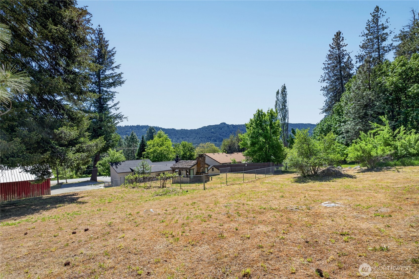 8494 Icicle Road Property Photo 20