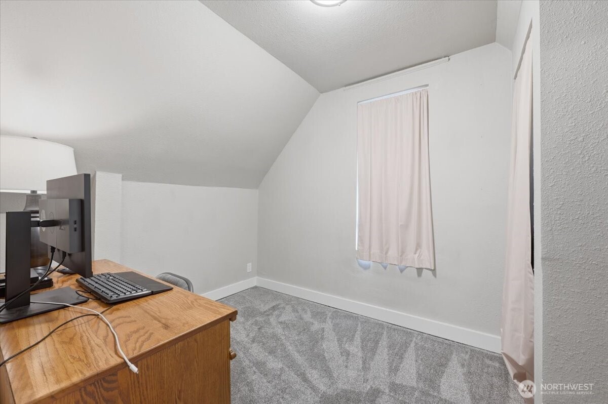 717 S 58th Street Property Photo 15