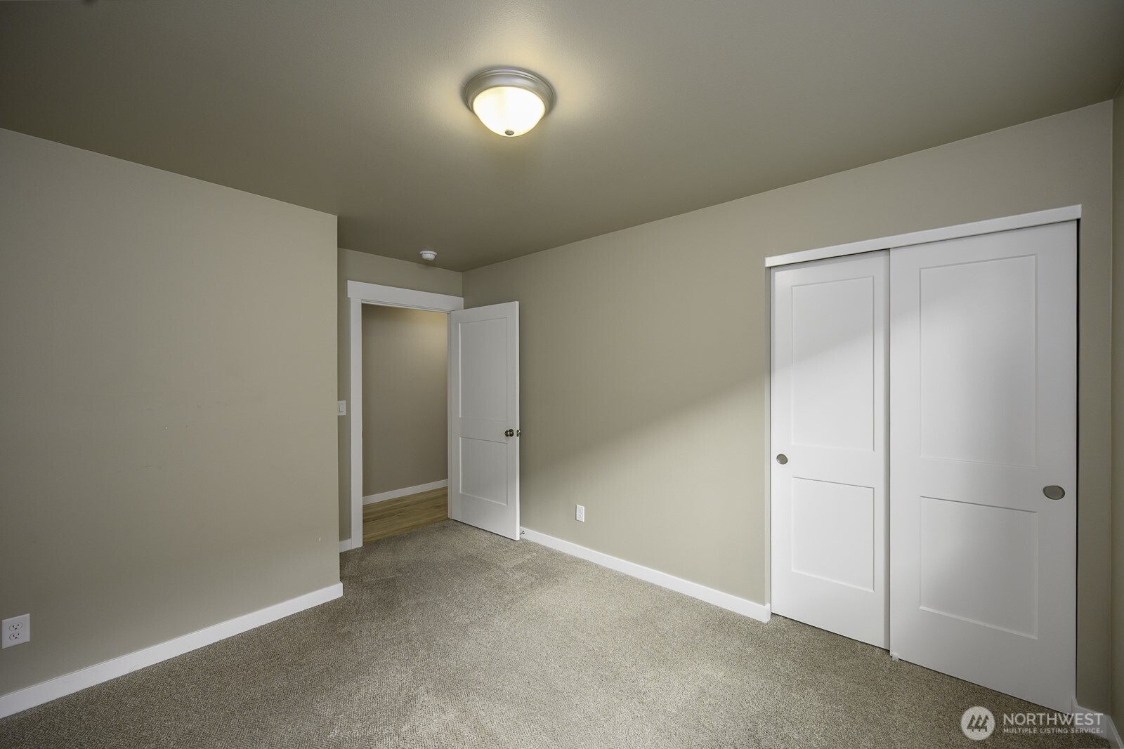123 E 9th Avenue 50 Property Photo 22