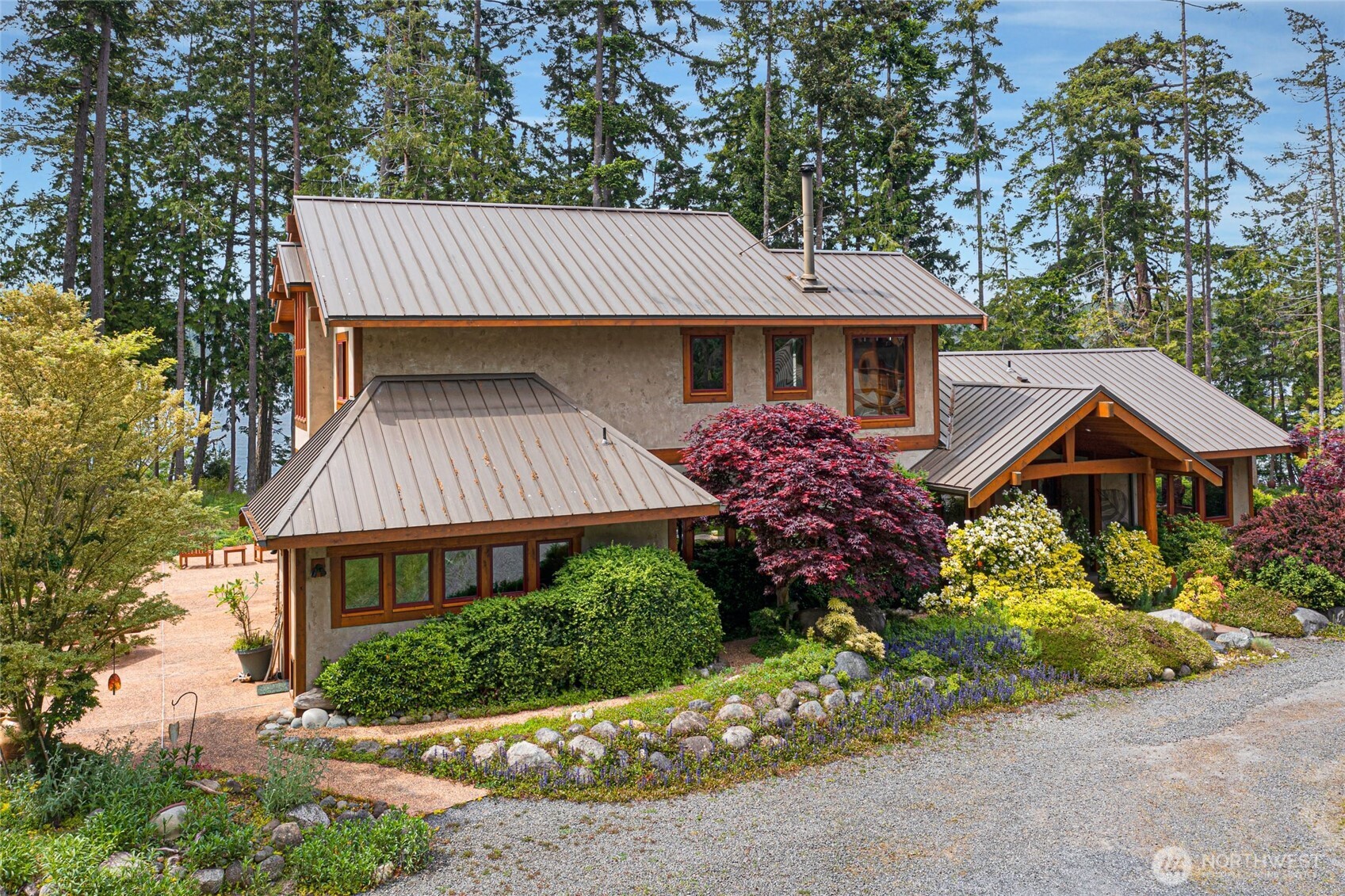 1920 White Point Road Property Photo 3