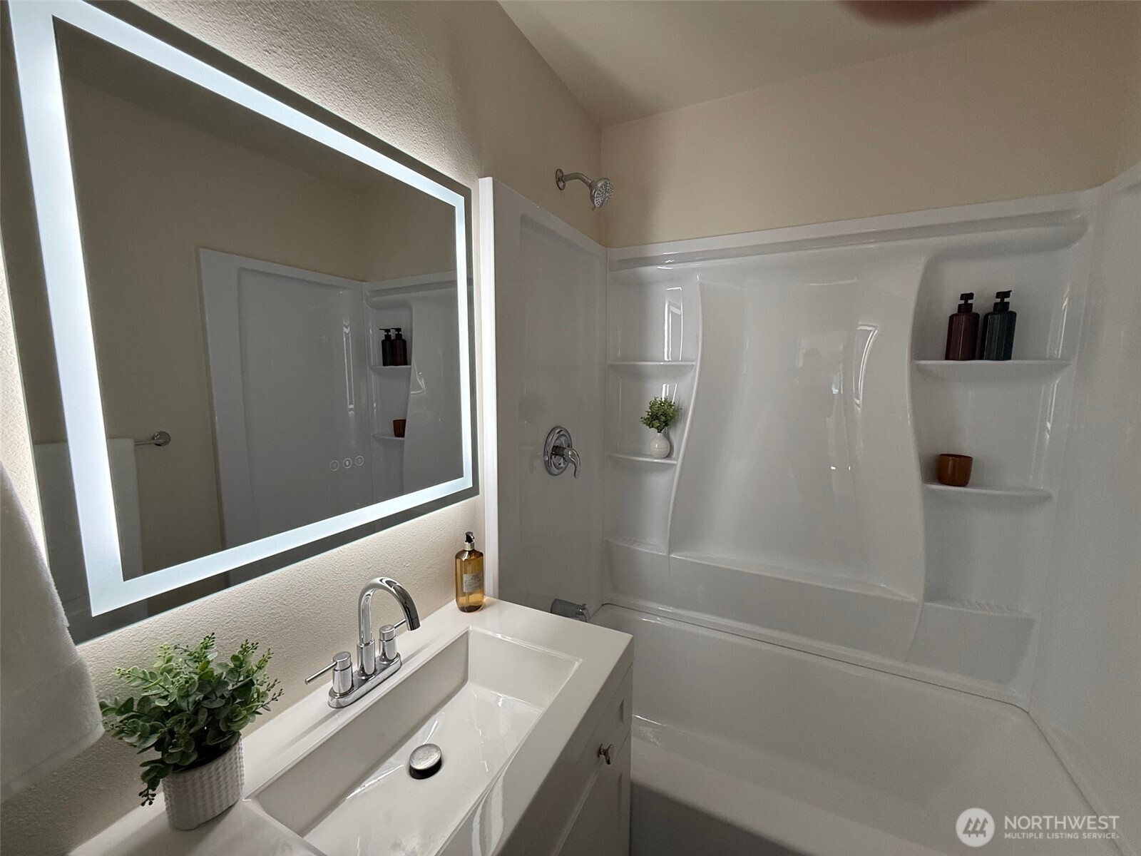 515 S Juniper Drive Property Photo 18