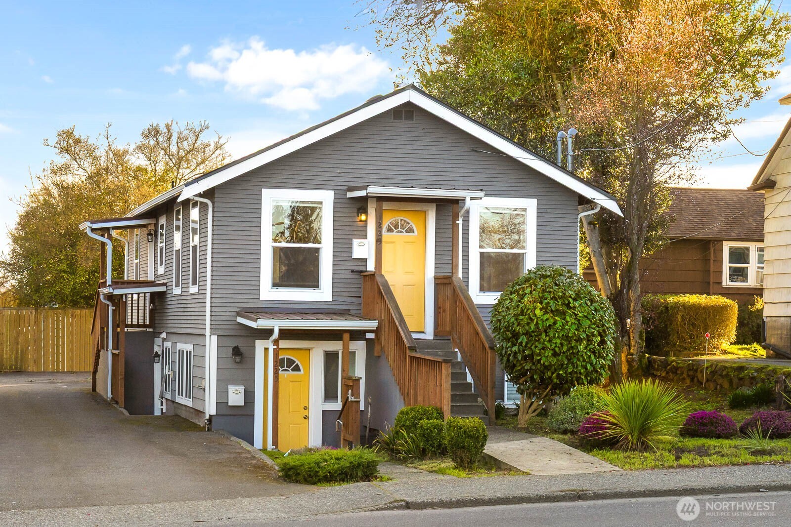 1223 11th Street Property Photo 1