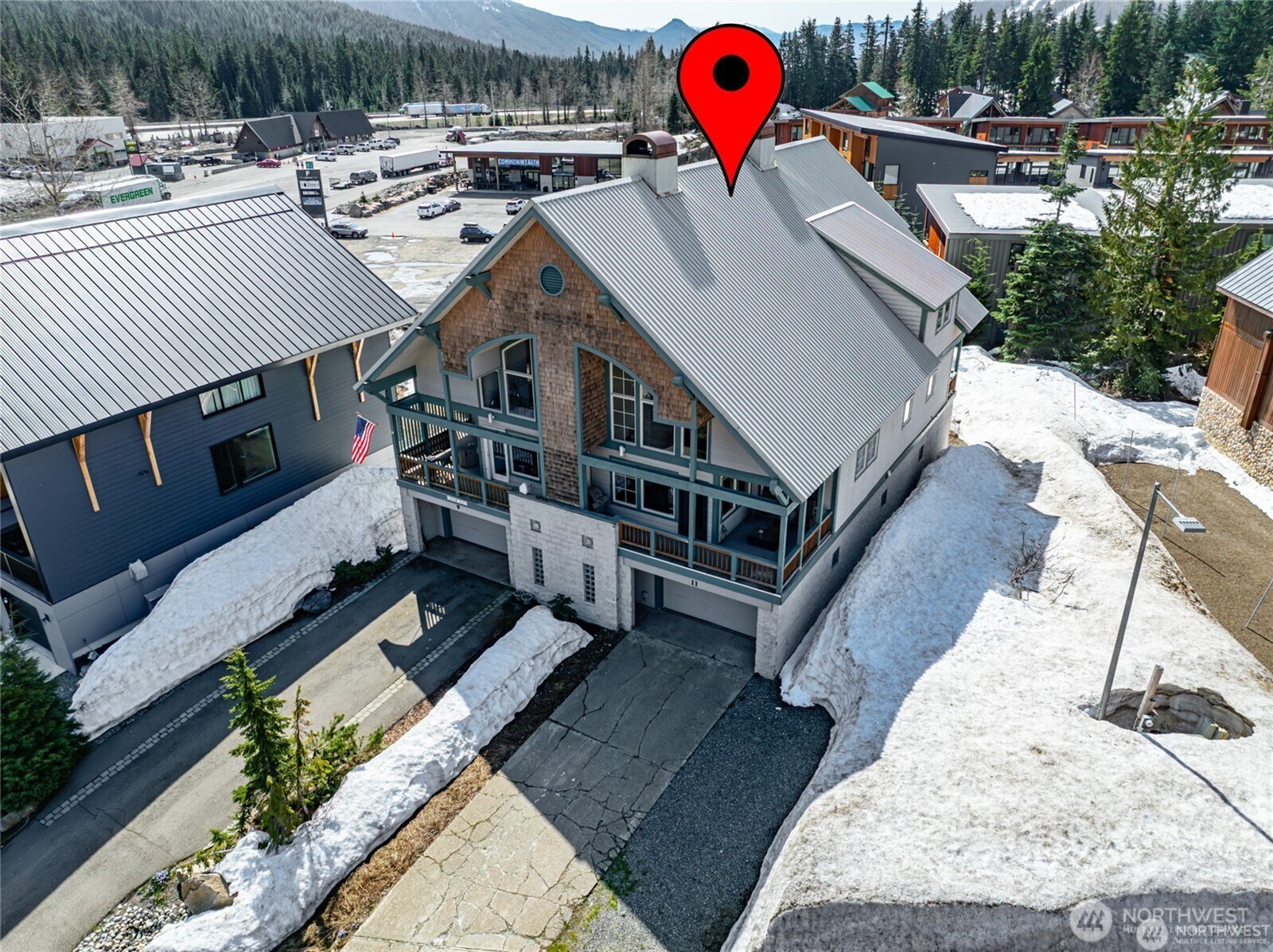 11 Guye Peak Lane Property Photo 2