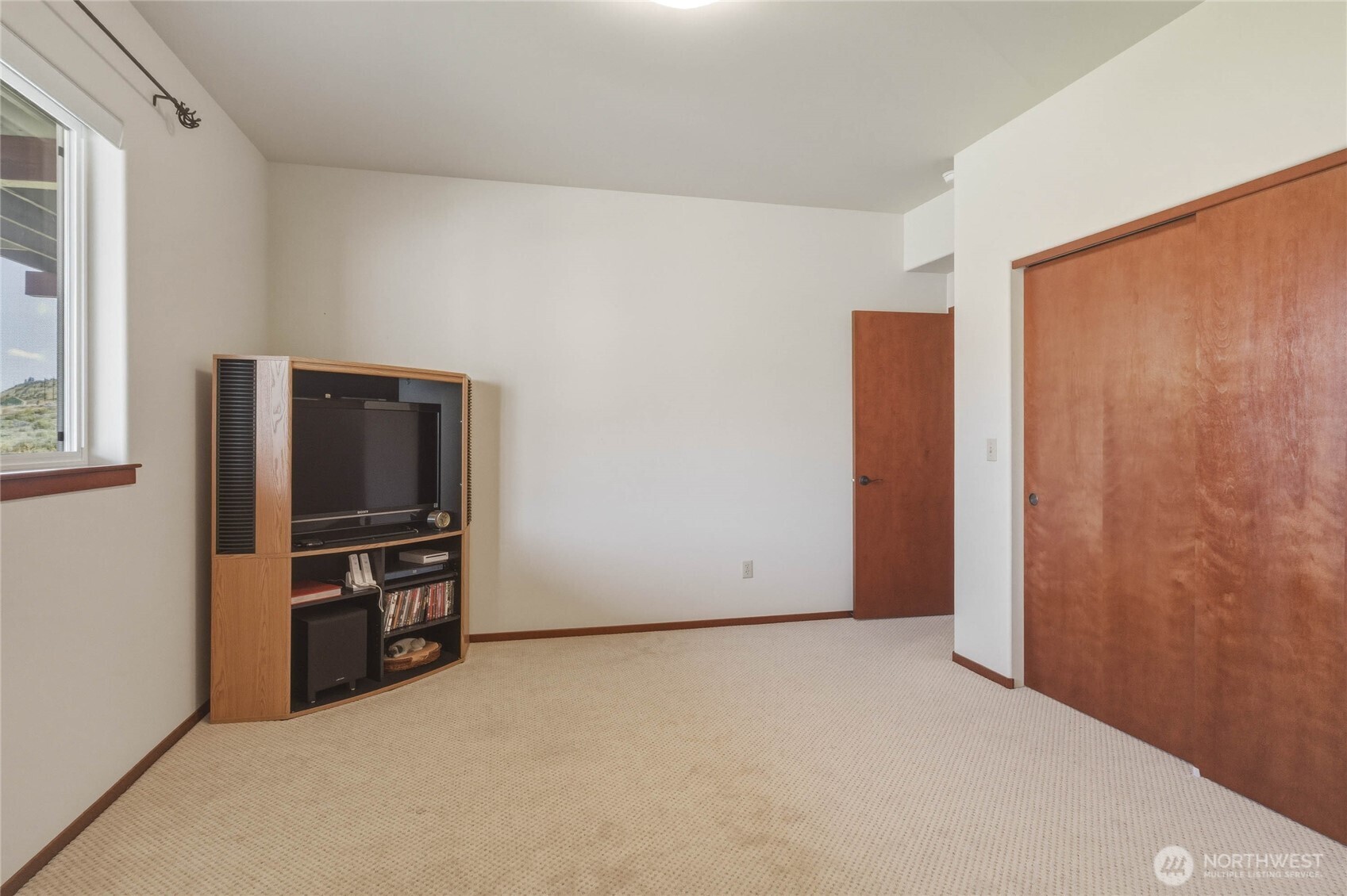 275 E Emerson Drive Property Photo 31