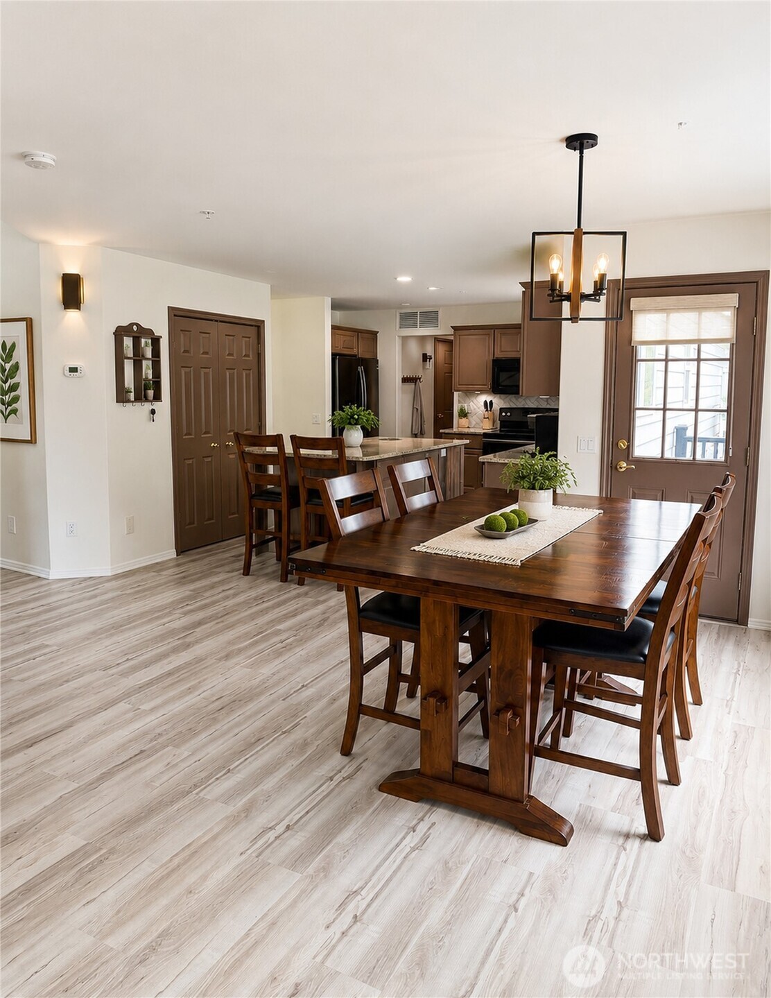 2272 Sunrise Place Property Photo 12