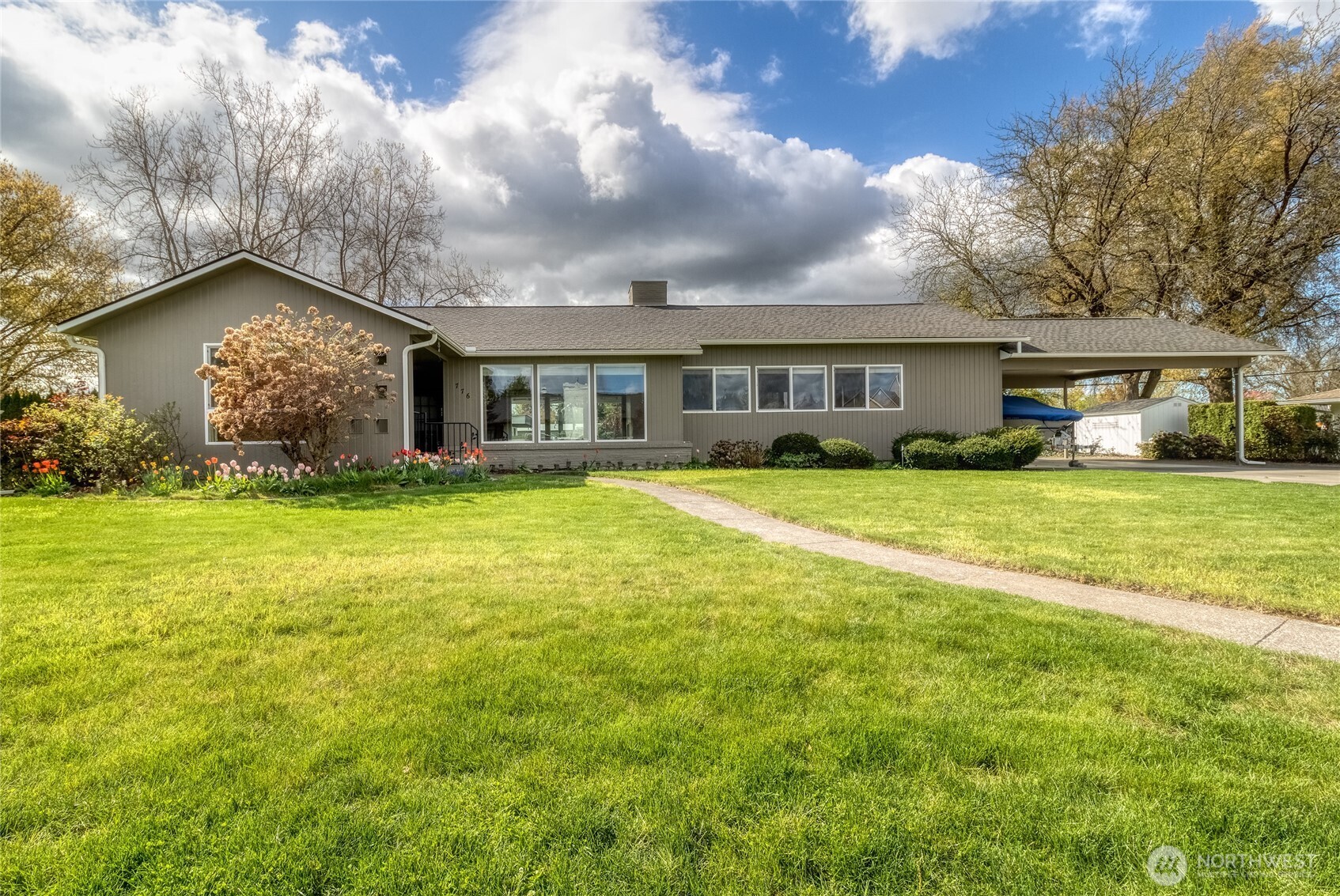 776 Wauna Vista Drive Property Photo 1