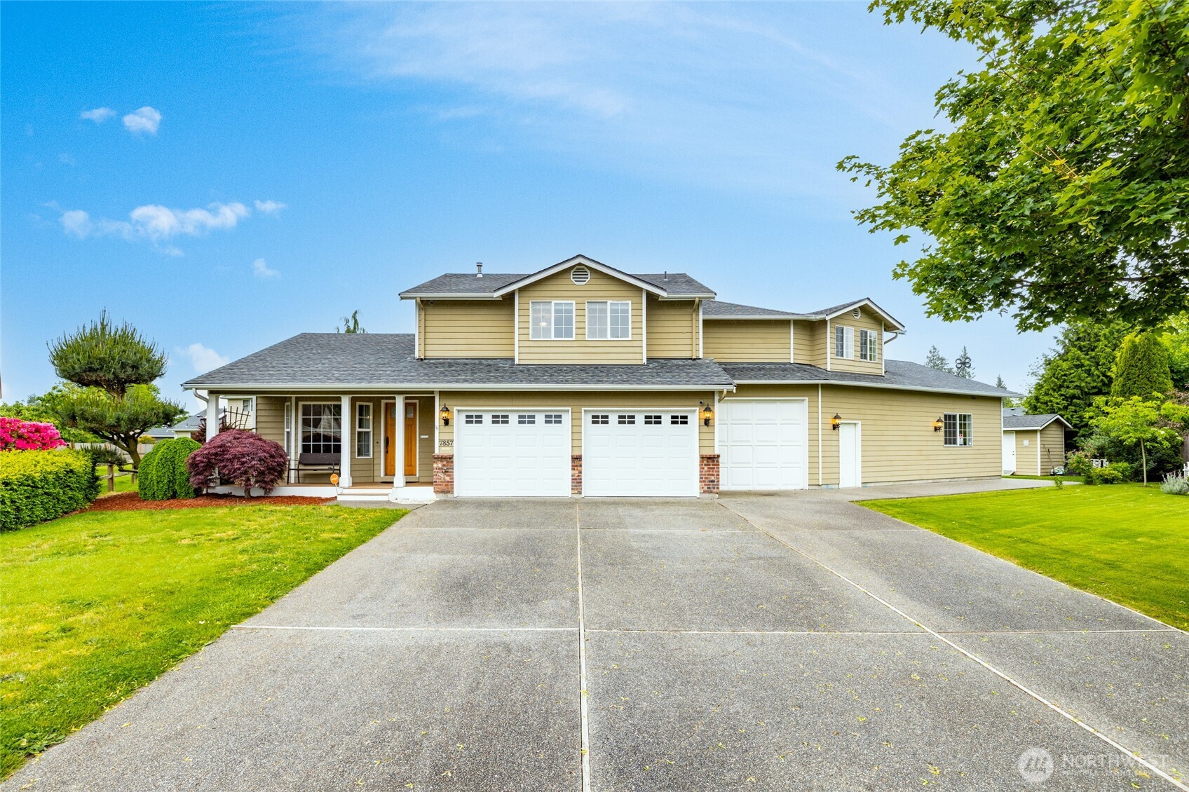 7857 264th Place Property Photo 1