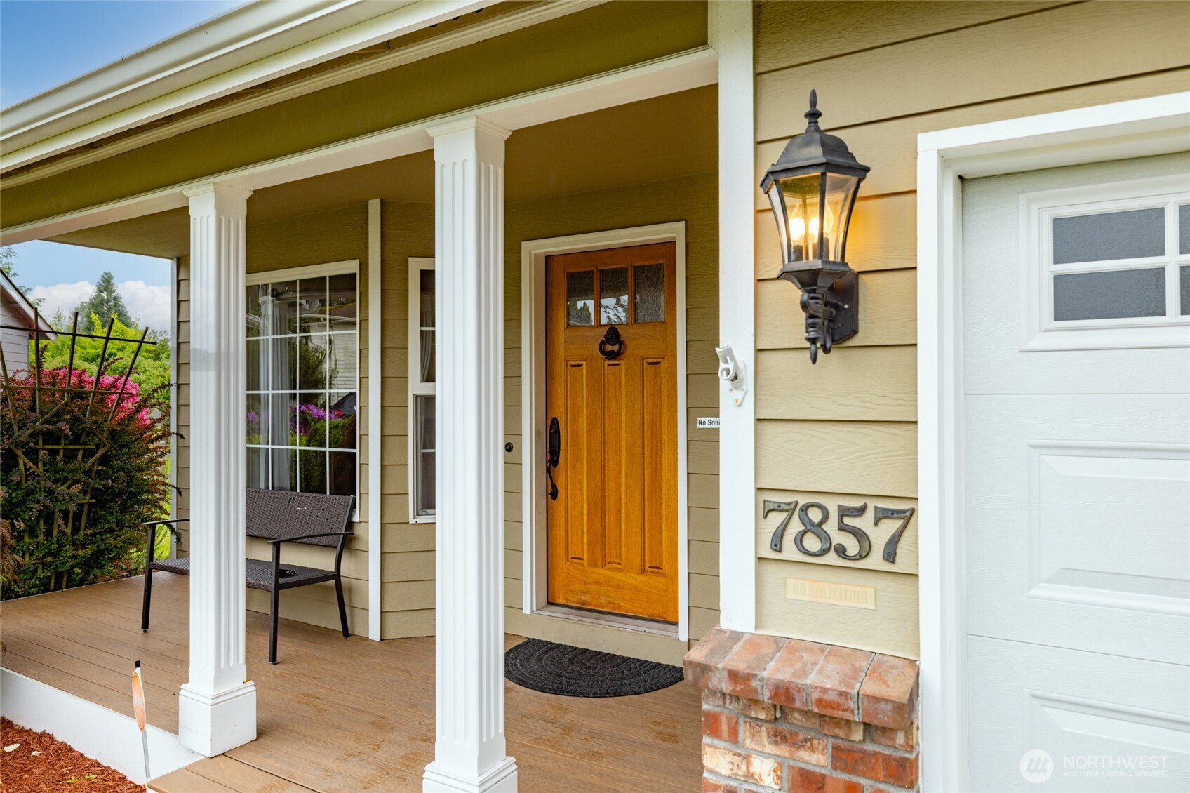 7857 264th Place Property Photo 2