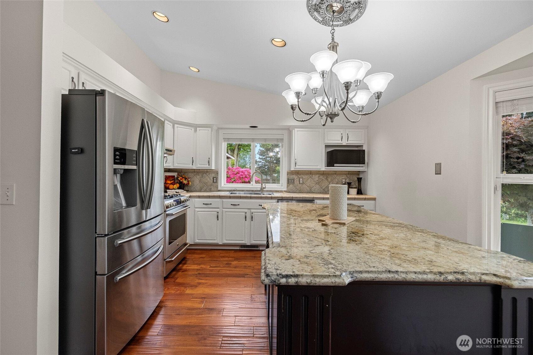 7857 264th Place Property Photo 6