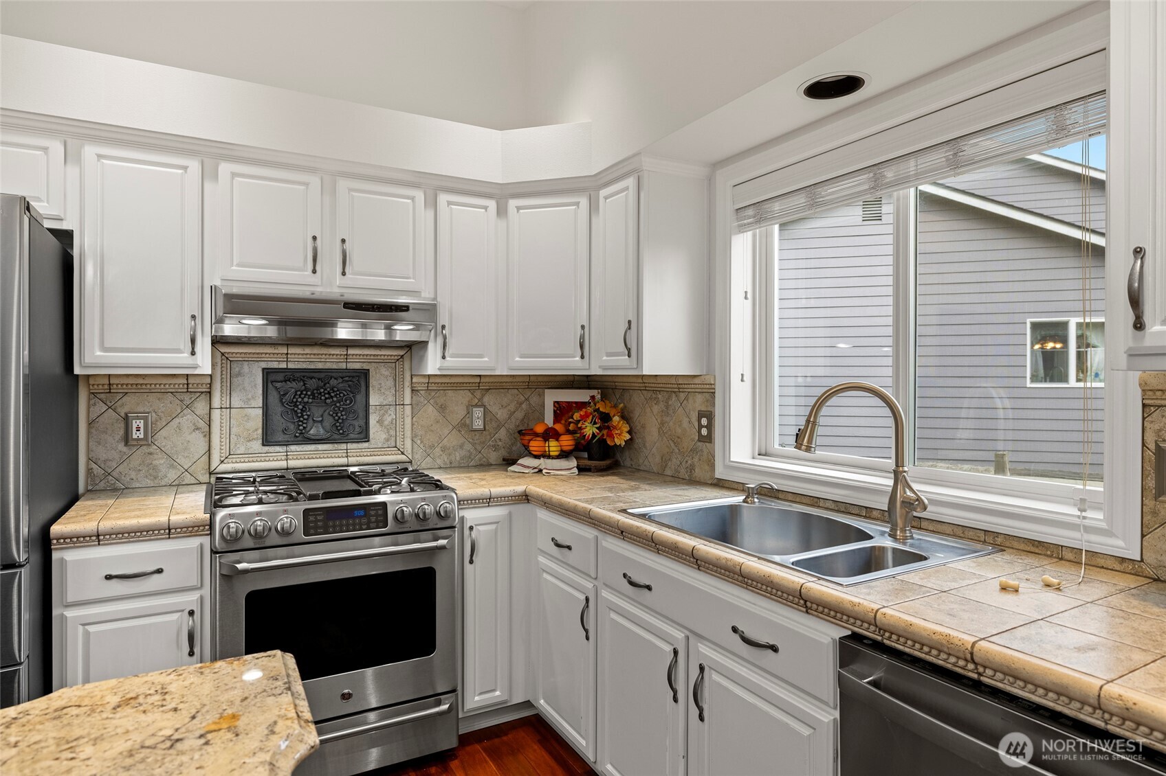 7857 264th Place Property Photo 8