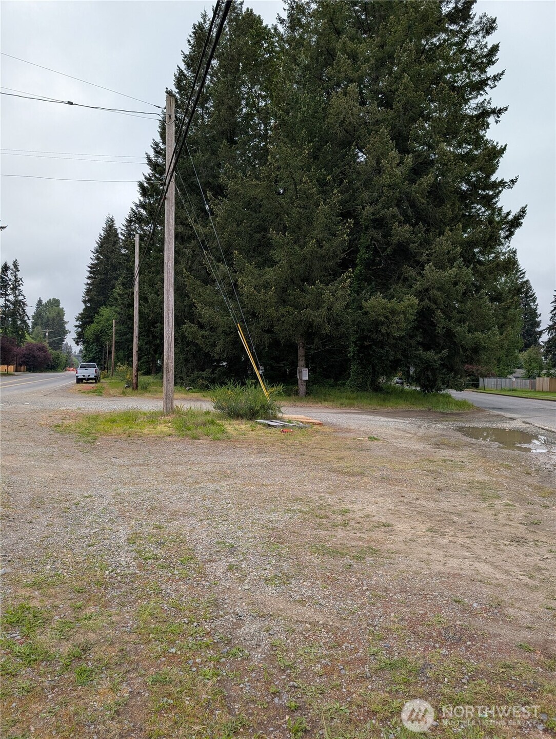 18501 Smokey Point Boulevard Property Photo 2