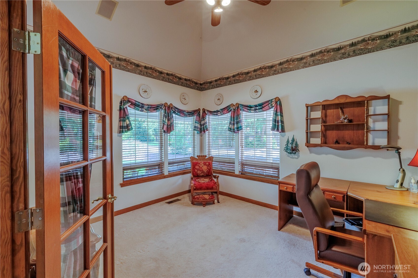 5381 Snow Goose Lane Property Photo 6