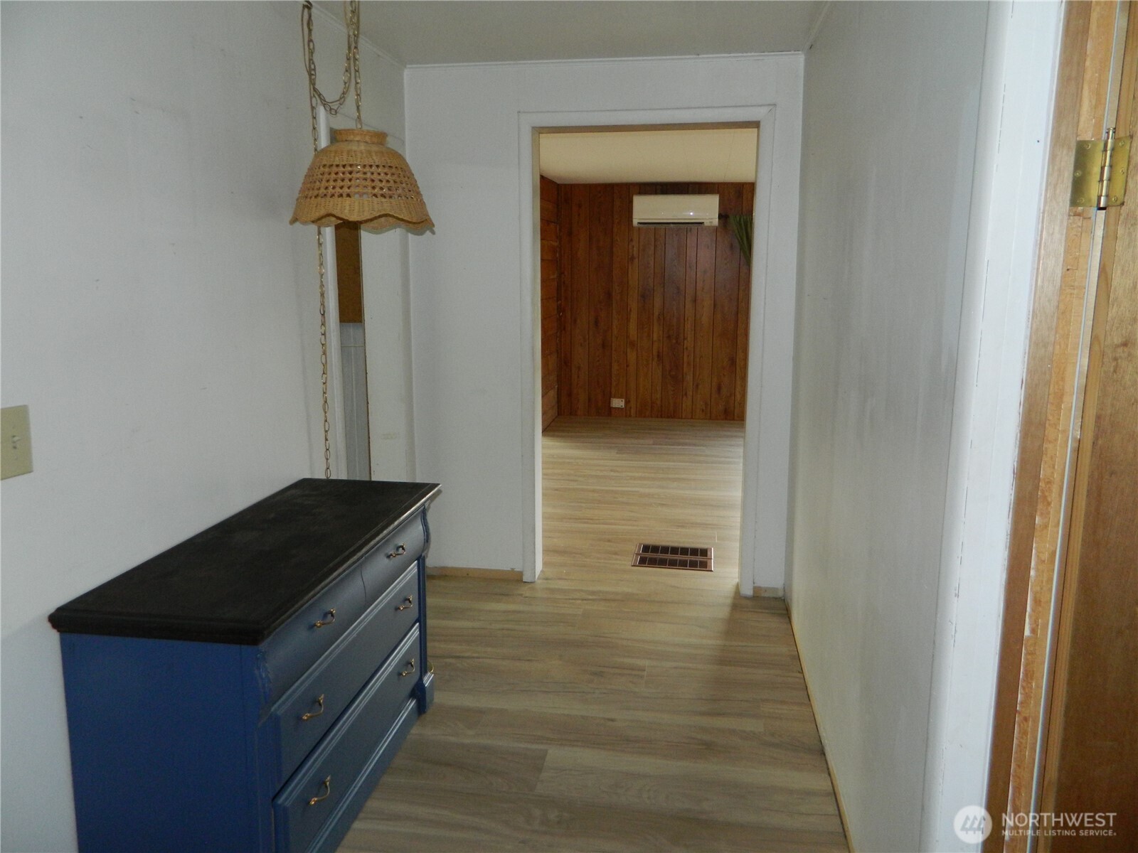 110 1st Street Property Photo 14