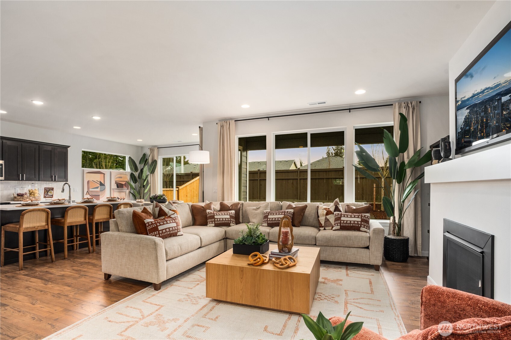 14708 18th Avenue Property Photo 3