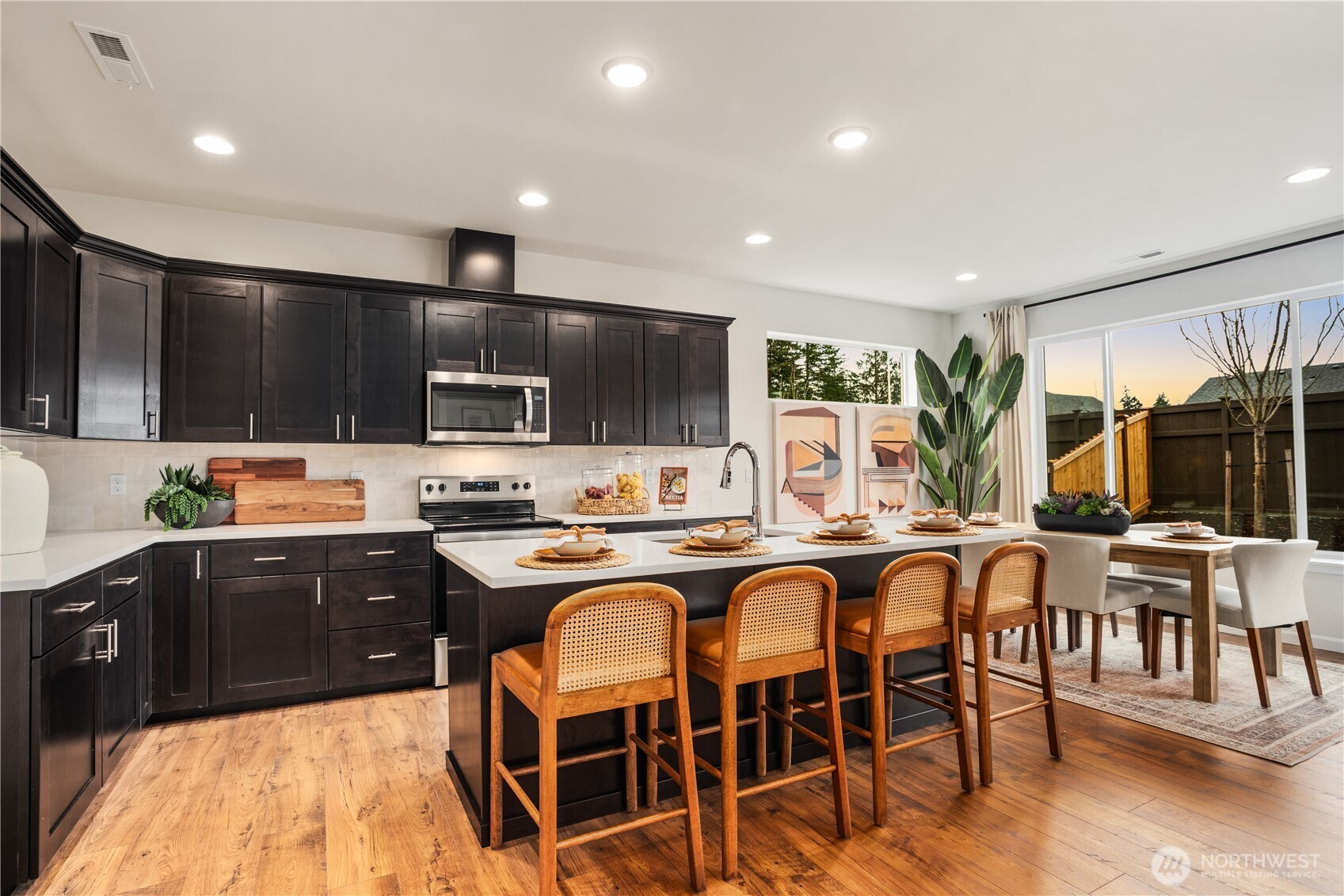 14708 18th Avenue Property Photo 4