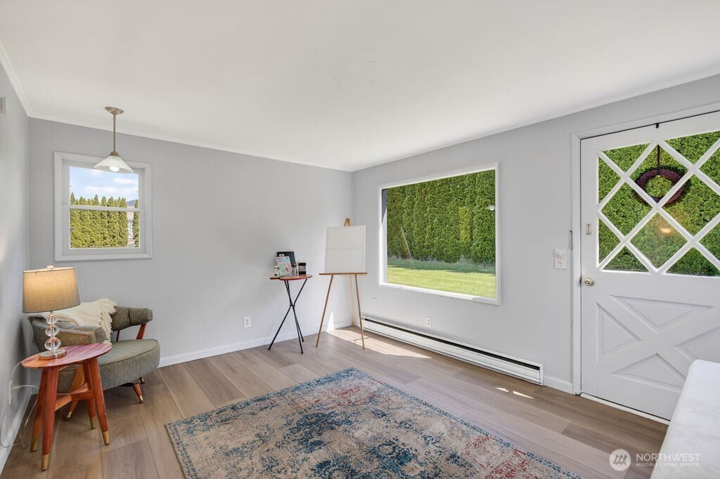 92 S Stark Avenue Property Photo 26