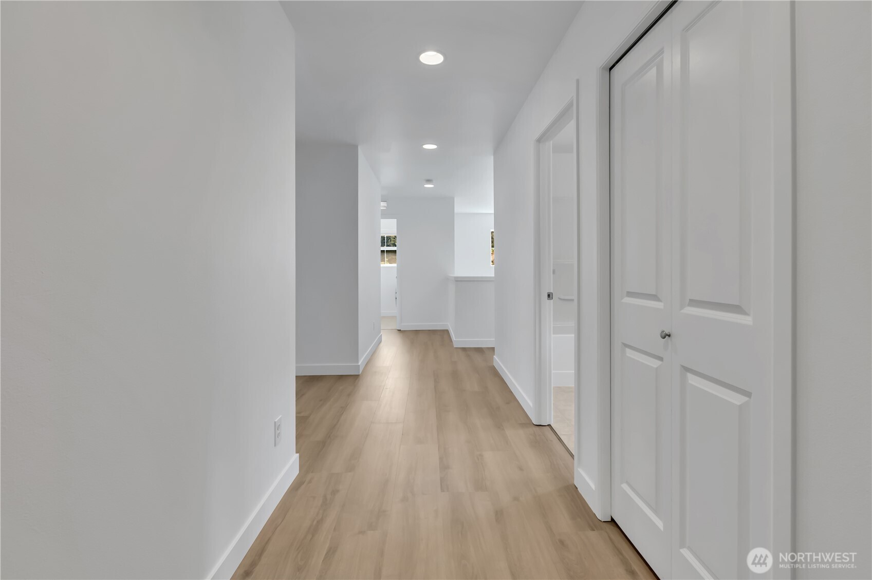 2106 E 45th Court Property Photo 18