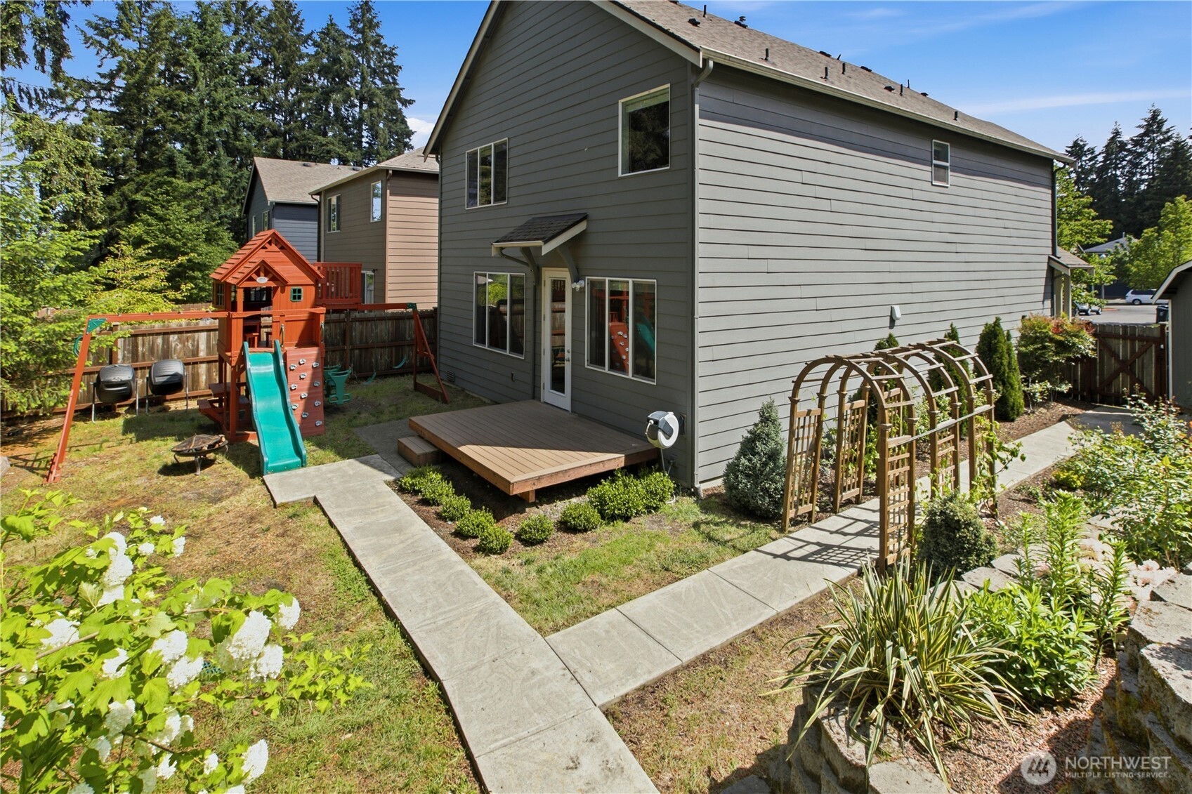 2106 E 45th Court Property Photo 34