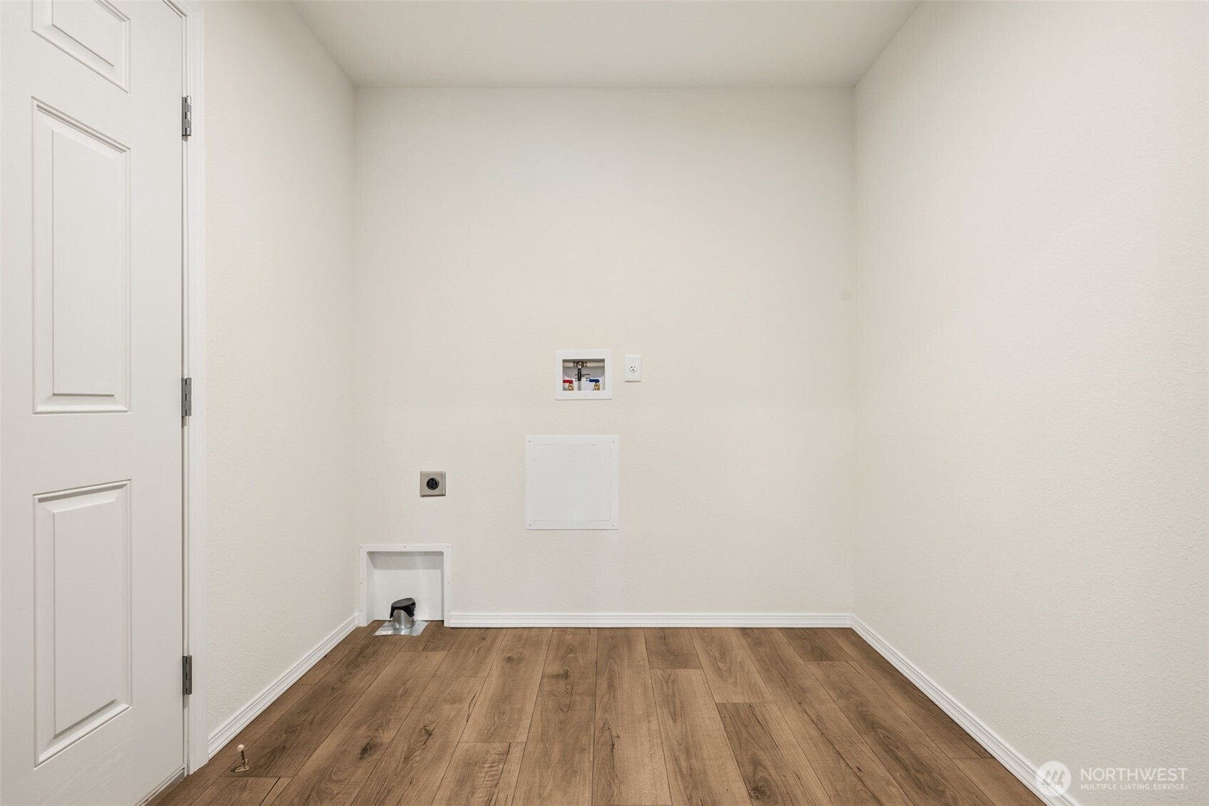 190 Clover Street Property Photo 20