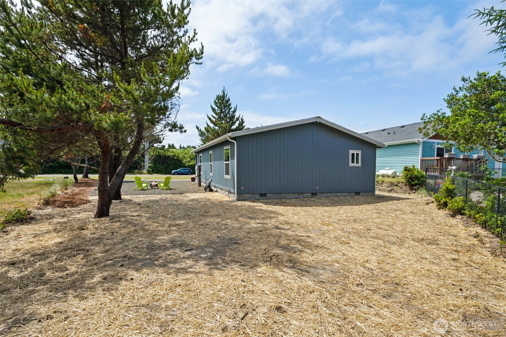 190 Clover Street Property Photo 24
