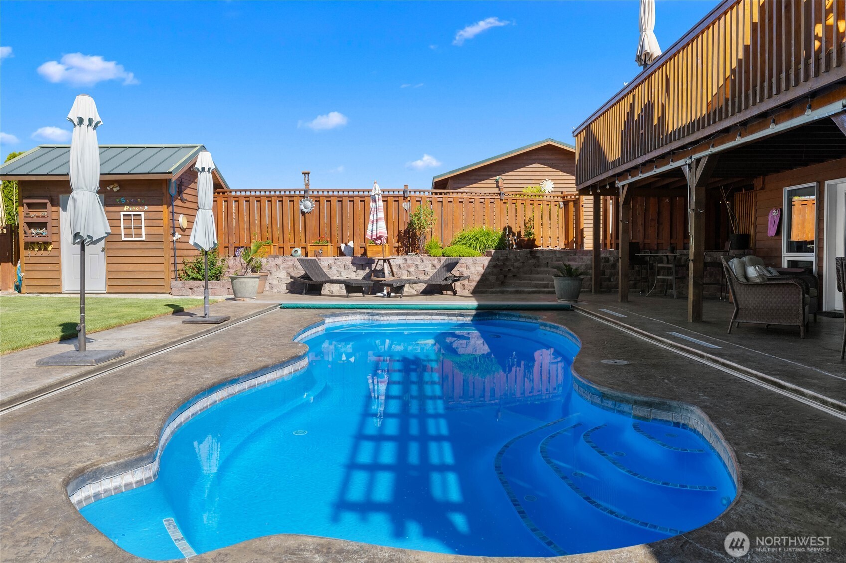 418 Summer Place Property Photo 23