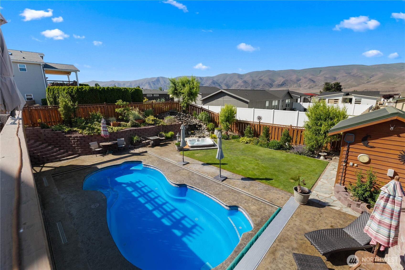 418 Summer Place Property Photo 35