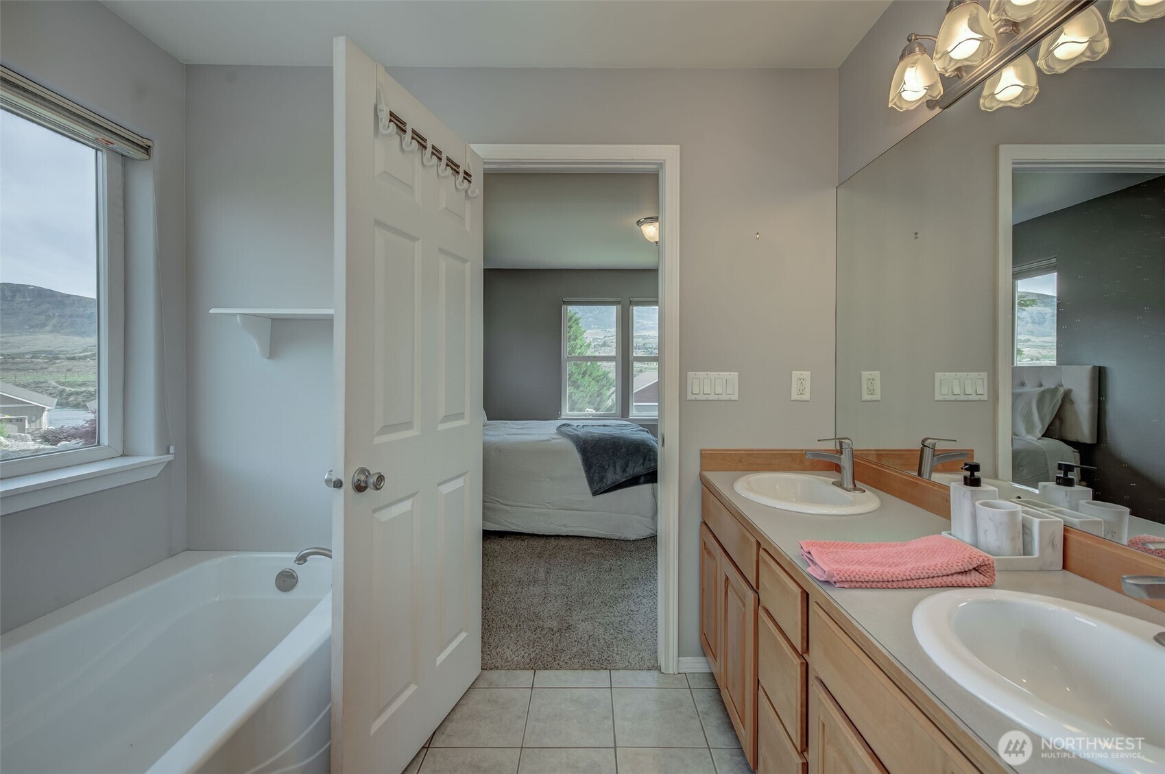 2840 Akamai Way Property Photo 17