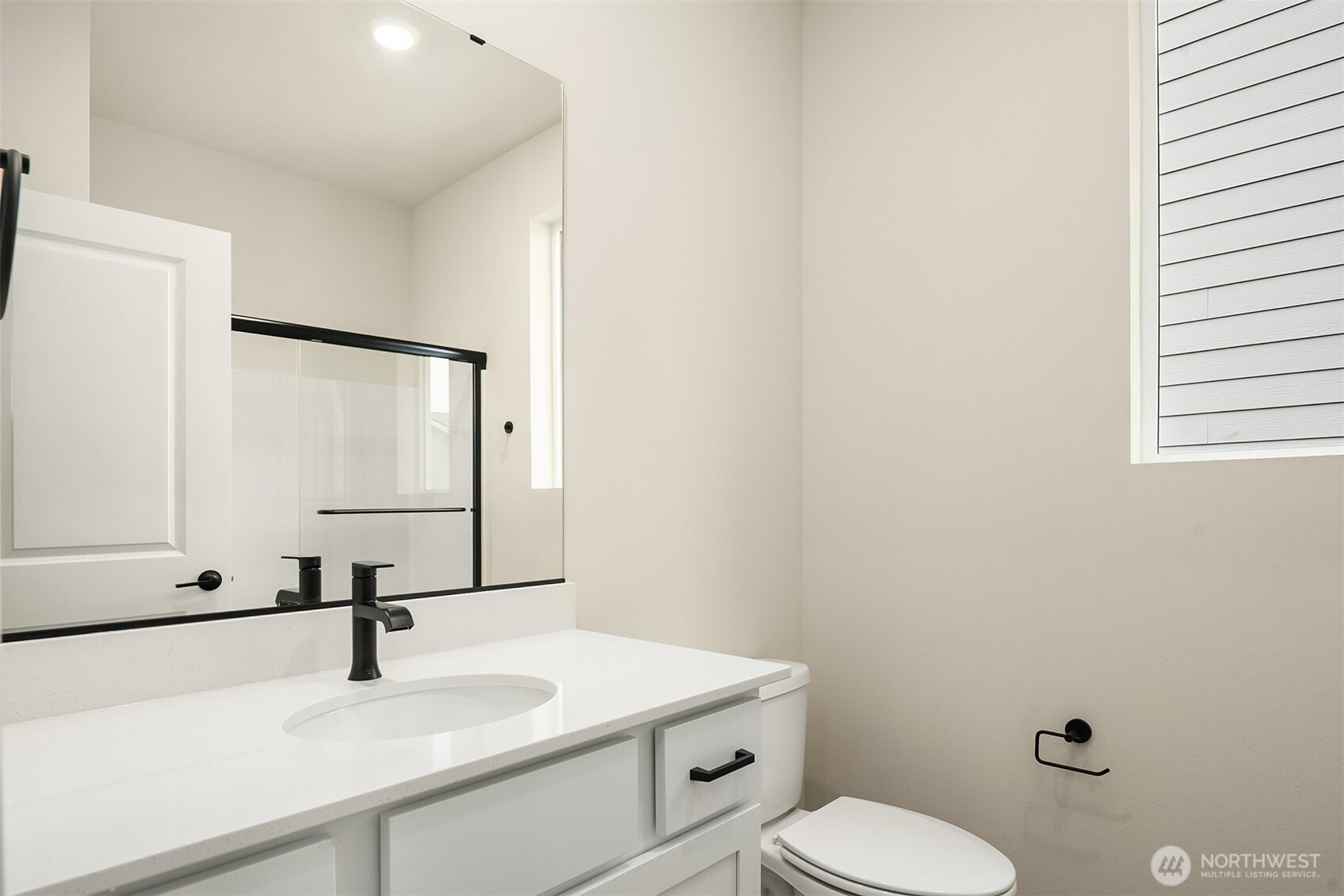 2428 160th Place Property Photo 12