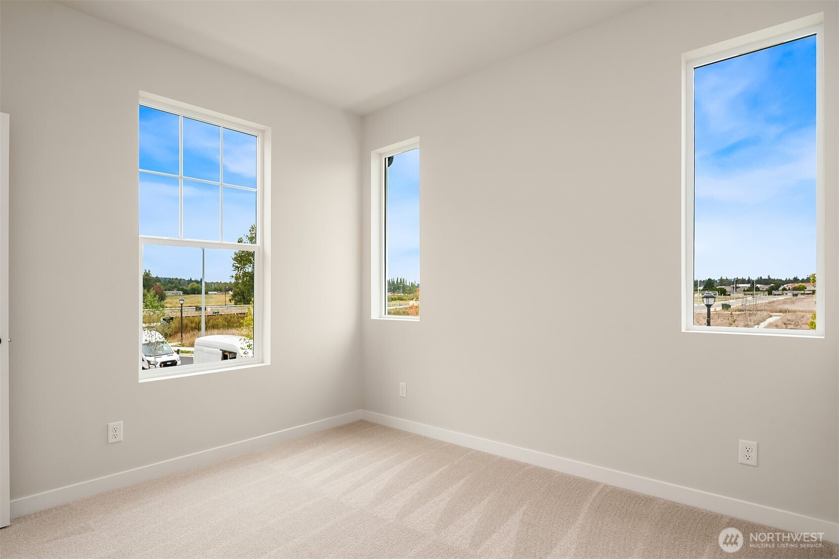 2428 160th Place Property Photo 16