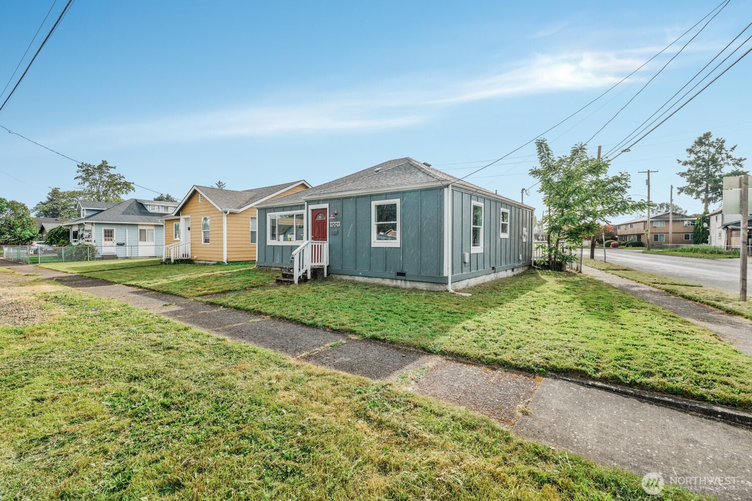 1001 S 6th Avenue Property Photo 1