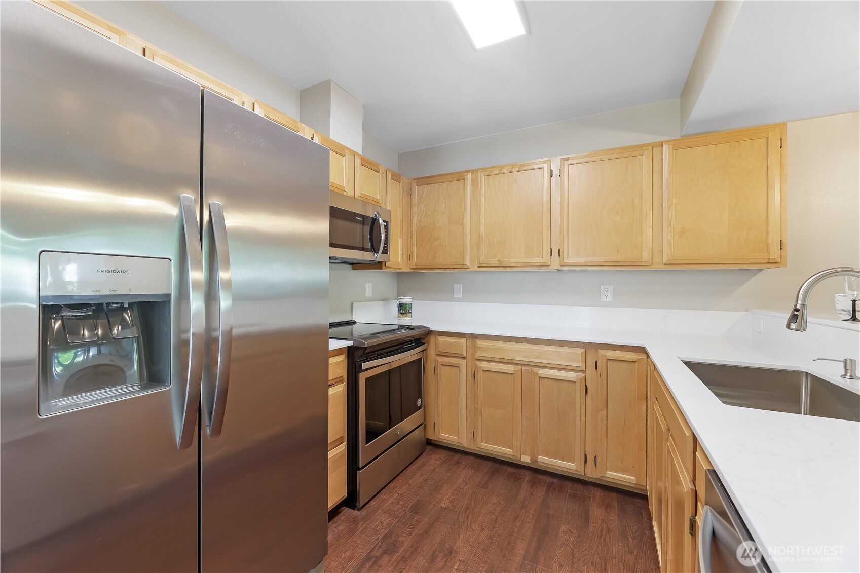 11520 Maple Court Property Photo 6