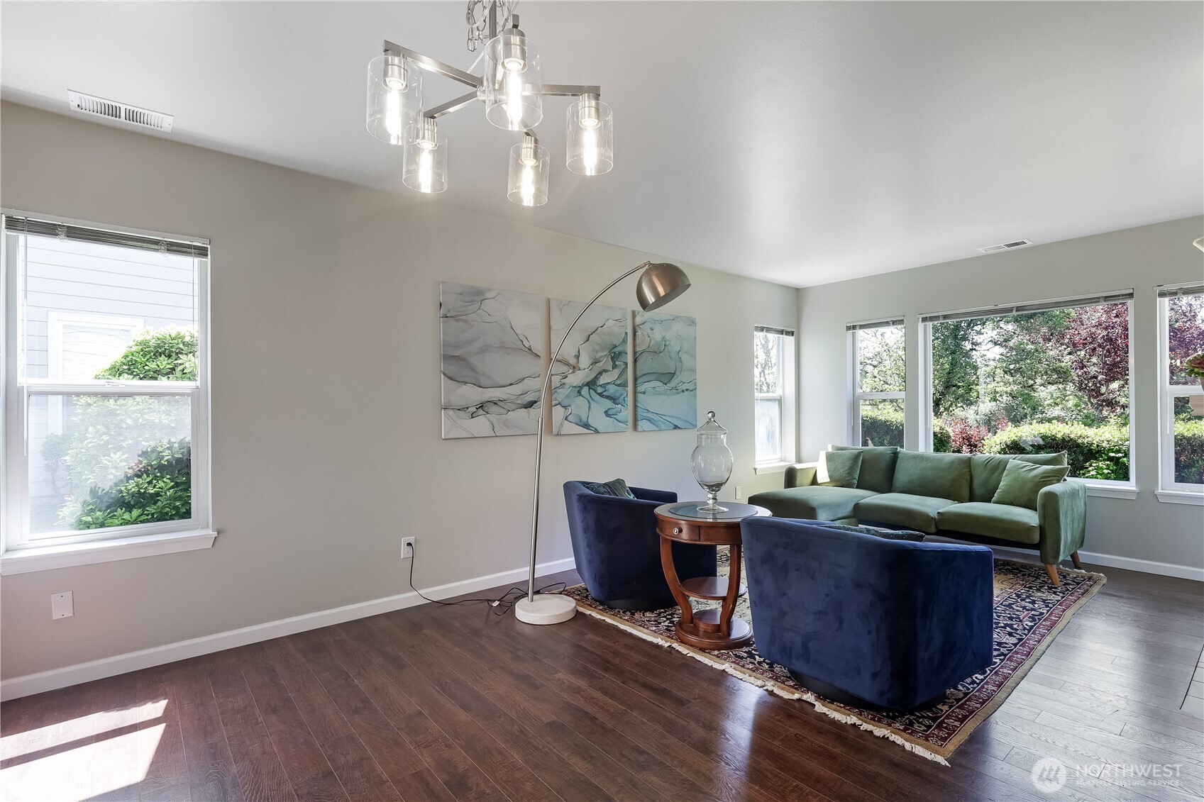 11520 Maple Court Property Photo 8