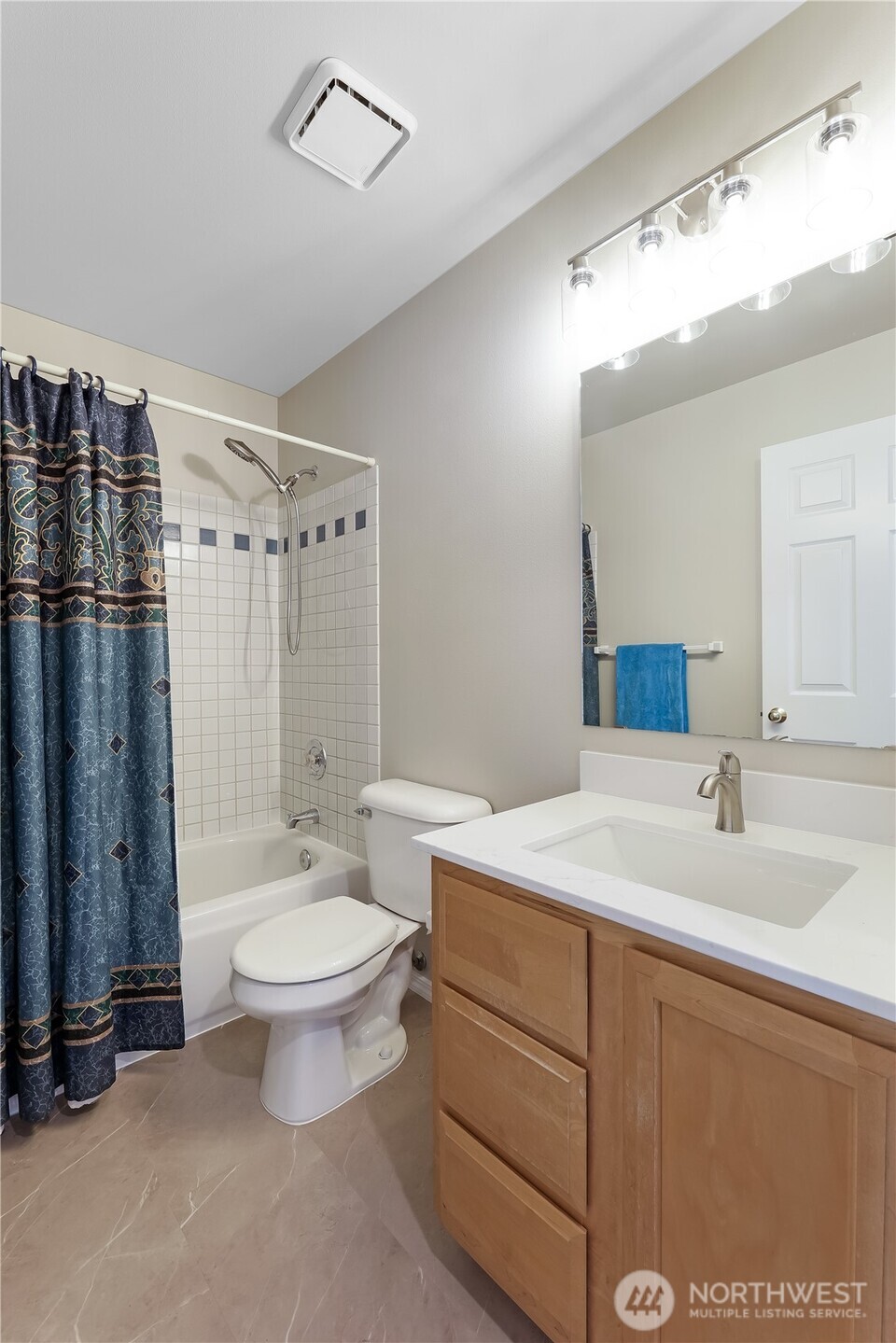 11520 Maple Court Property Photo 13