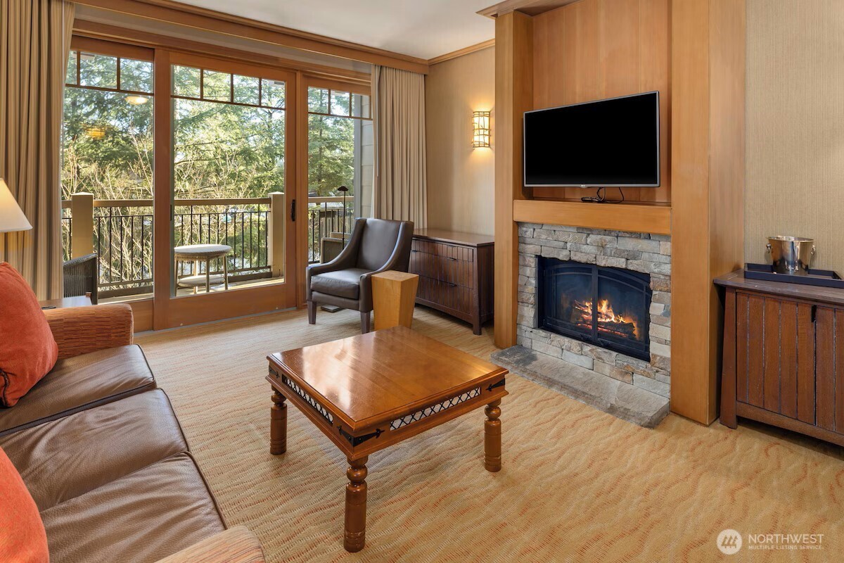 3600 Suncadia Trail 2038 Property Photo 6