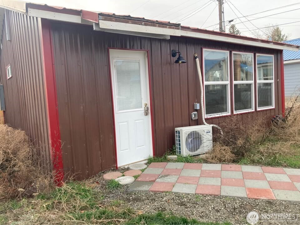 45 Sw Birch Street Property Photo 10