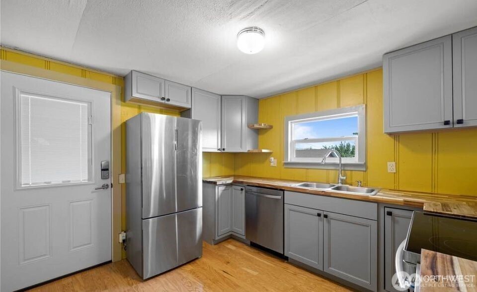45 Sw Birch Street Property Photo 12