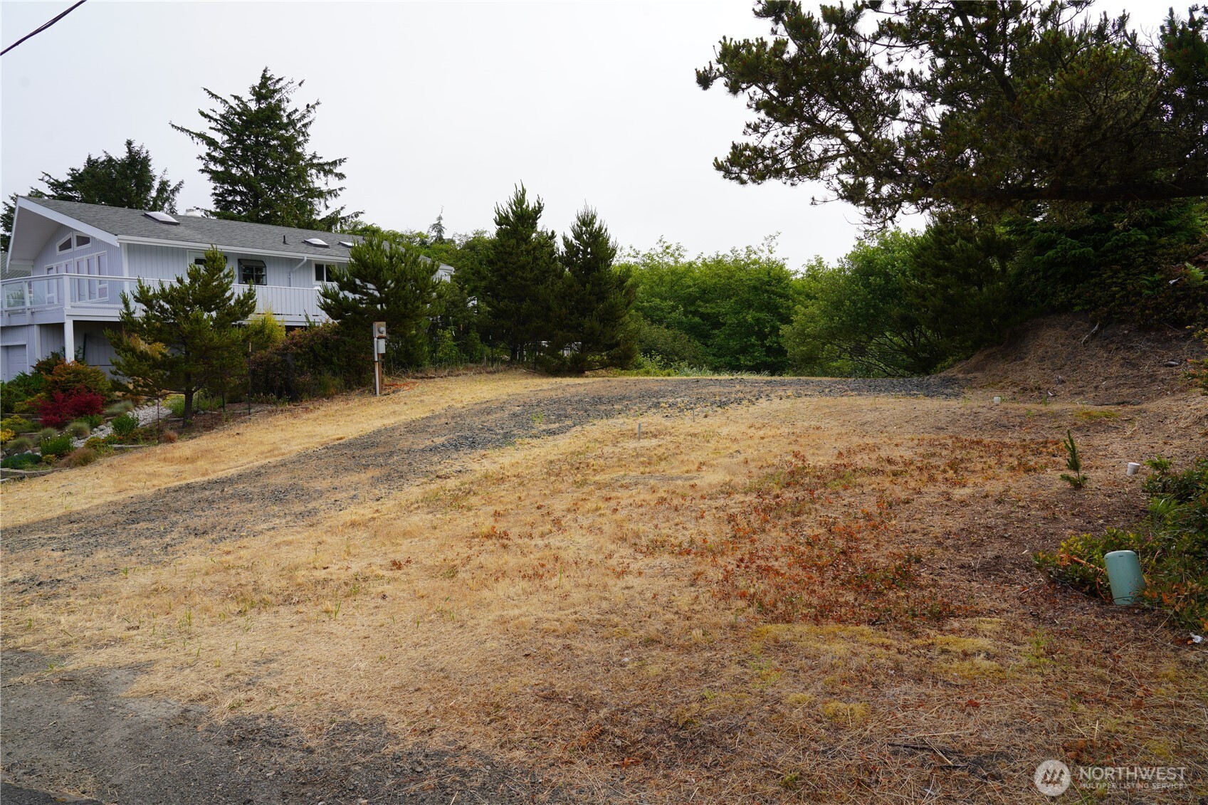 34504 J Place Property Photo 6