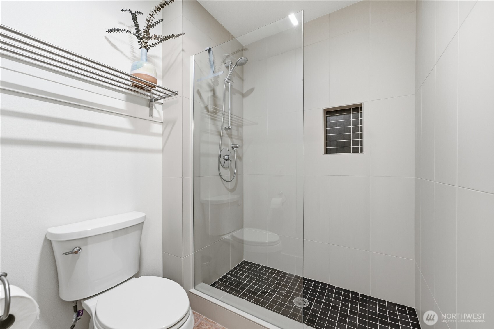 27621 Ne Quail Creek Drive Property Photo 36