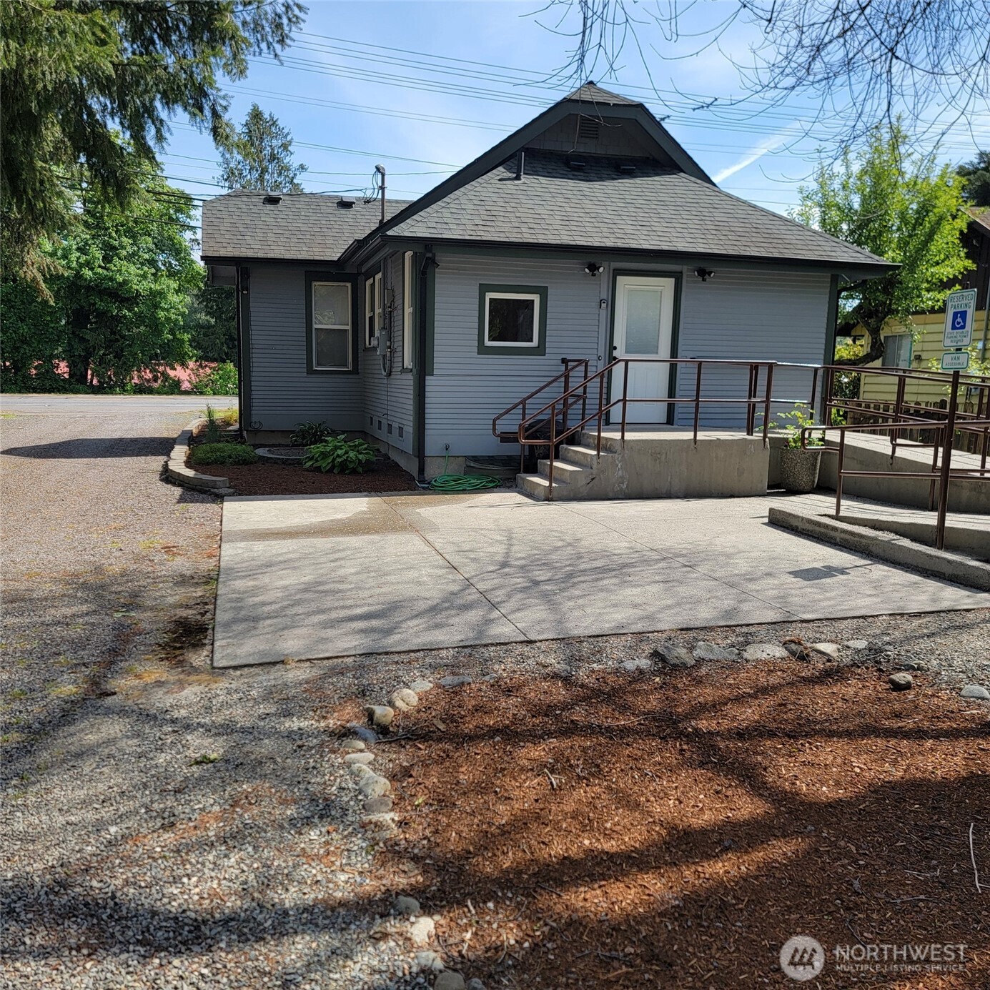 30317 Us 2 Property Photo 2