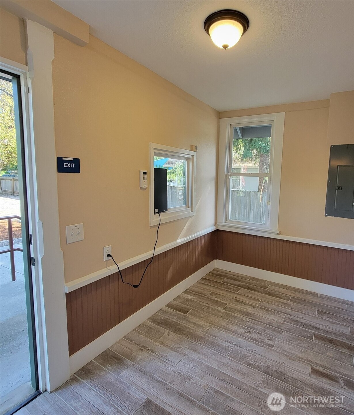 30317 Us 2 Property Photo 3