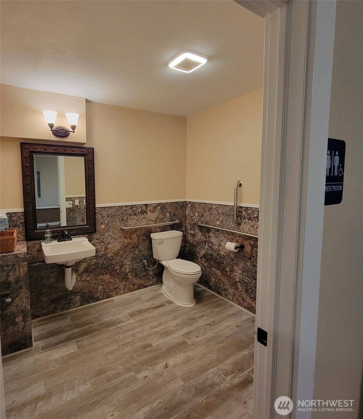30317 Us 2 Property Photo 4