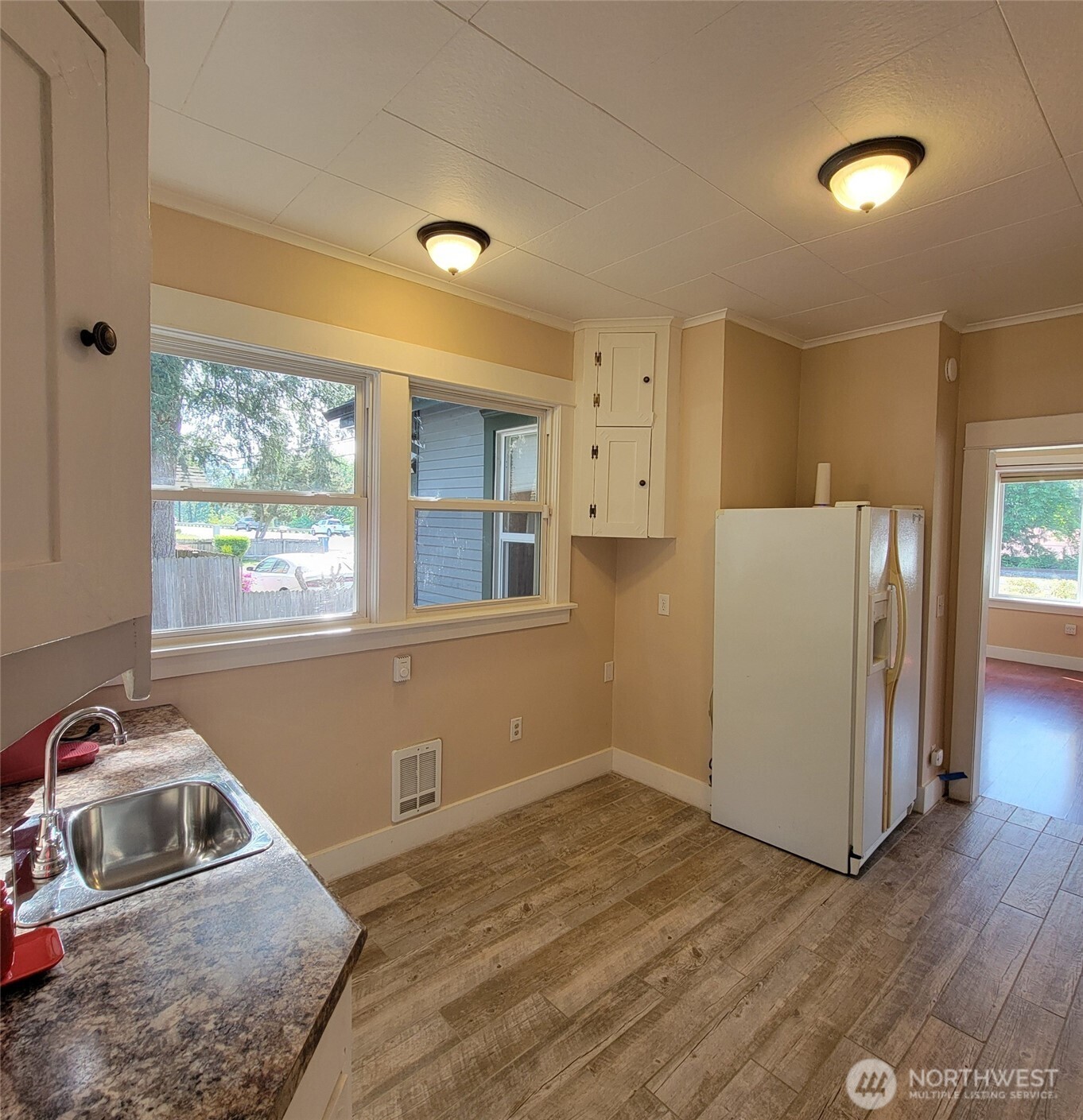 30317 Us 2 Property Photo 7