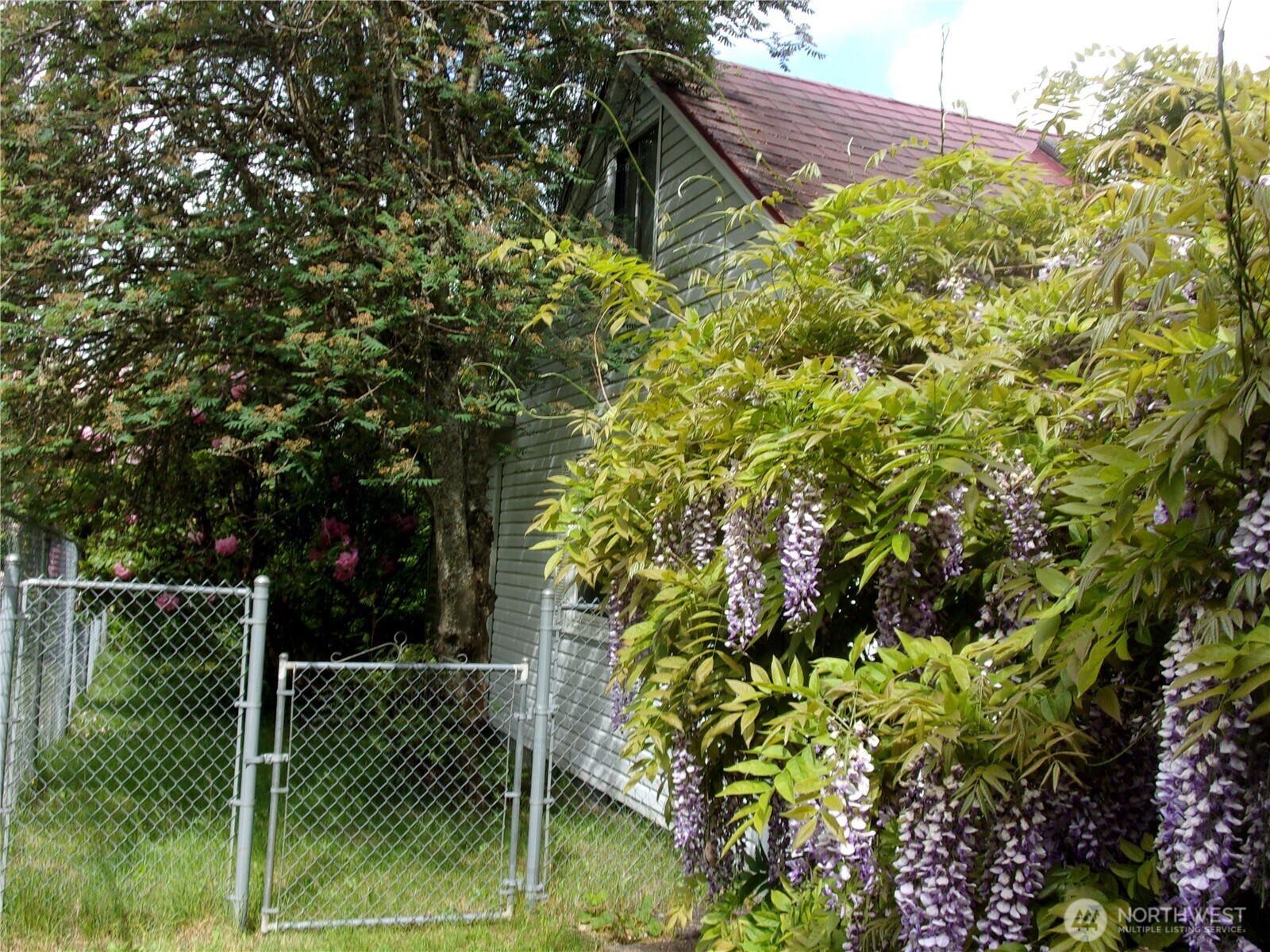 9404 A Street Property Photo 33