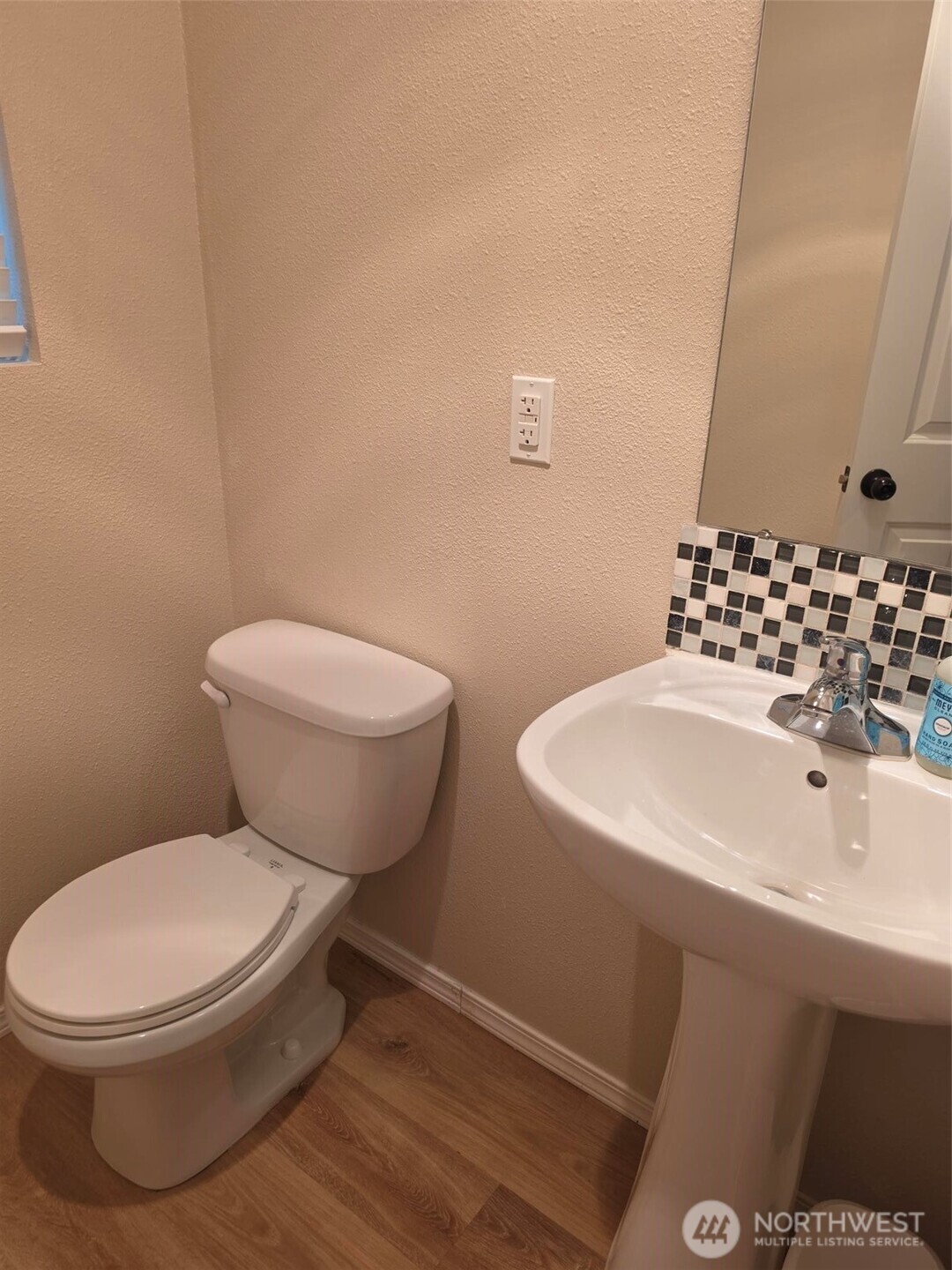 336 N Lafayette Avenue Property Photo 6
