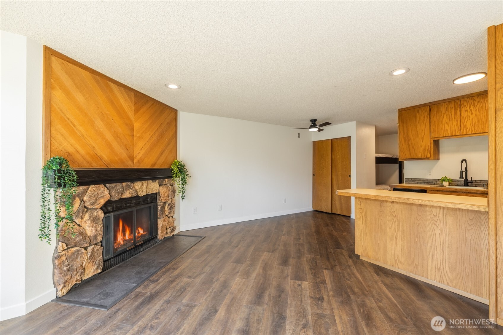 221 Hyak Drive 302 Property Photo 18