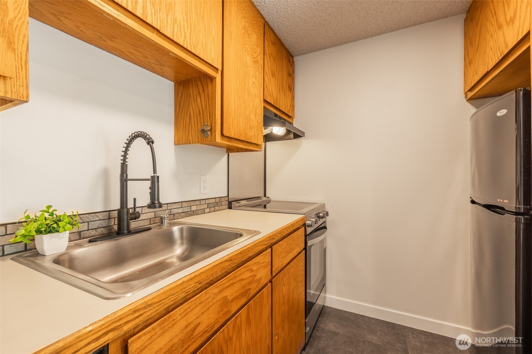 221 Hyak Drive 302 Property Photo 21