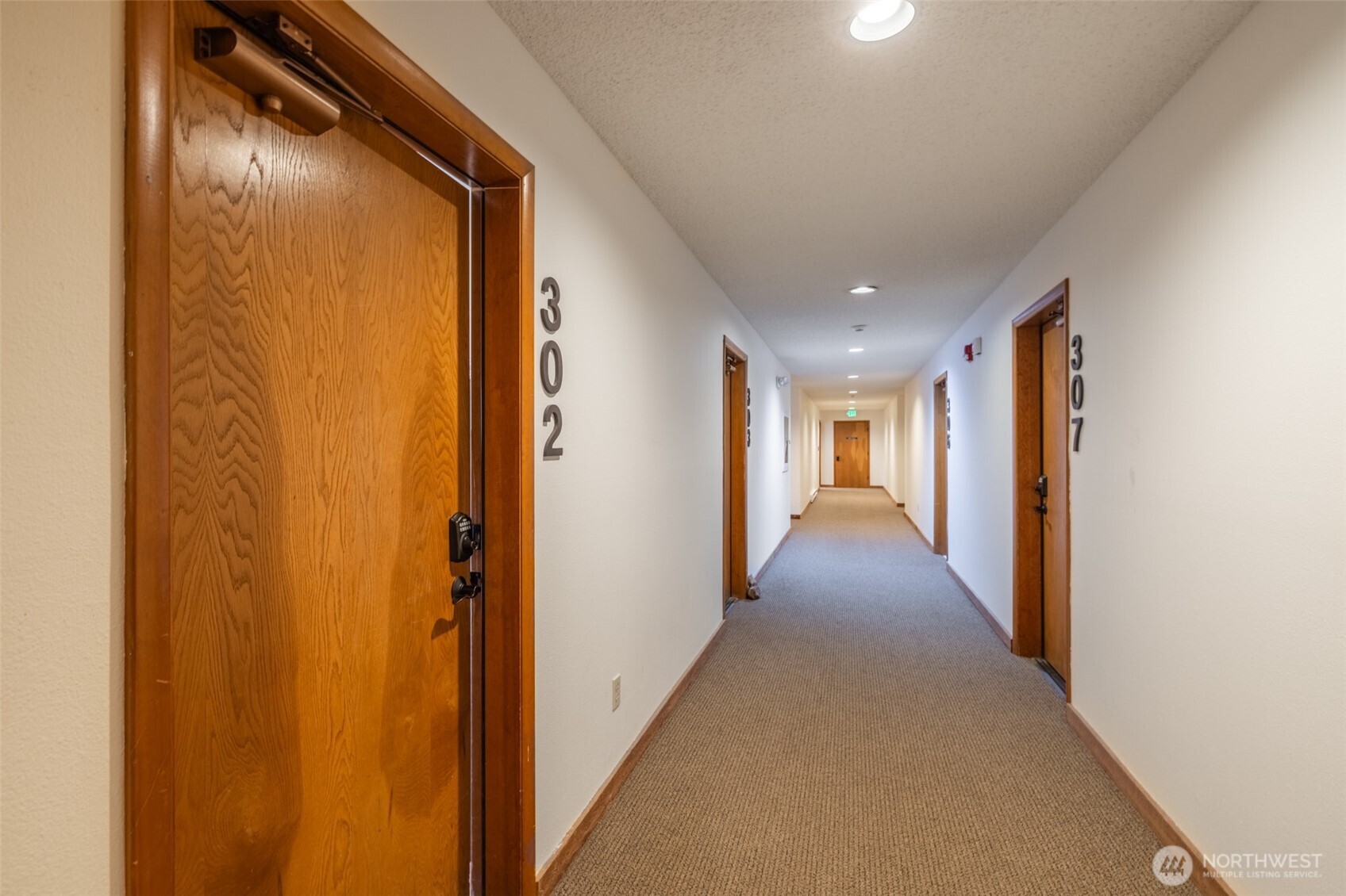 221 Hyak Drive 302 Property Photo 28